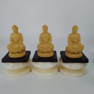 三寶佛