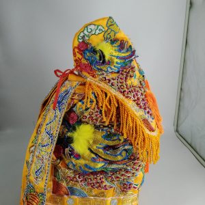 尺2金彩粒麟衣+帽_黃