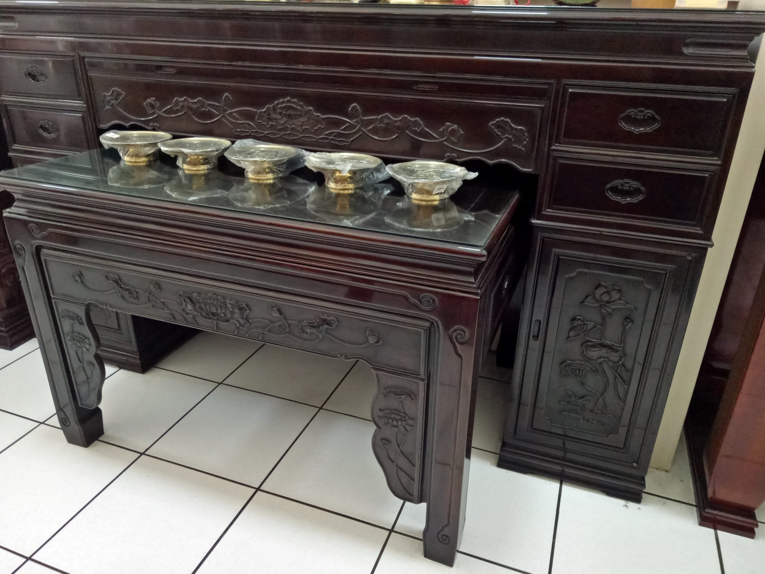 7尺黑紫檀箱型神桌